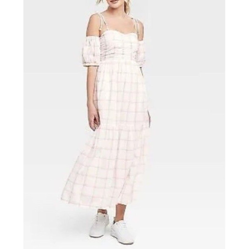 NWT Women's Puff Short Sleeve Dress - Universal Thread Cream Plaid Checkered M